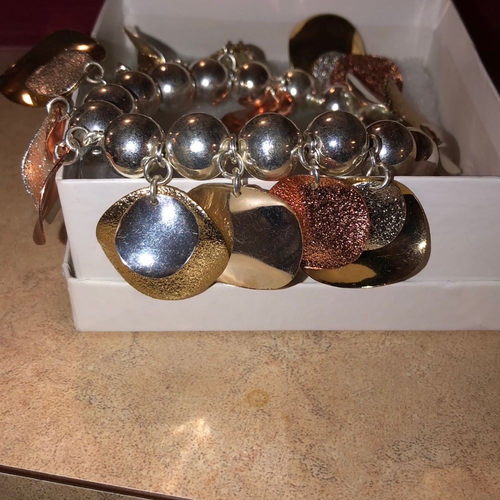 Bangle Bracelet - Picture 2 of 3